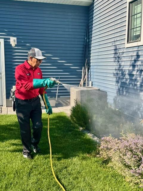 Spray/Pest Control Photo